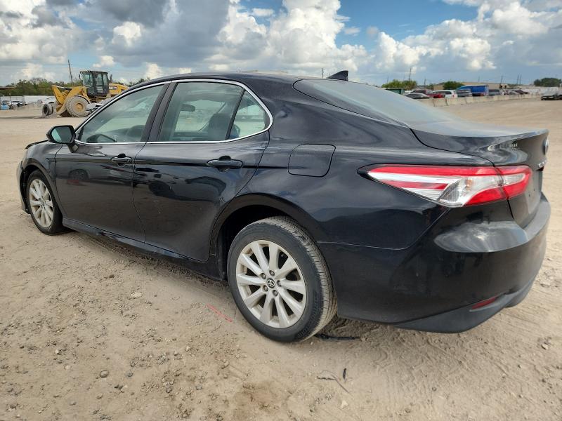 4T1C11AK5LU510823 - 2020 TOYOTA CAMRY LE BLACK photo 2