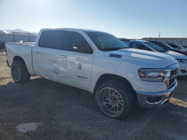 1C6RREFTXKN531358 - 2019 RAM 1500 BIG HORN/LONE STAR WHITE photo 4
