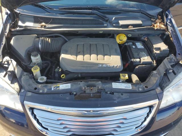 2C4RC1BG8FR664723 - 2015 CHRYSLER TOWN & COU TOURING BLUE photo 12