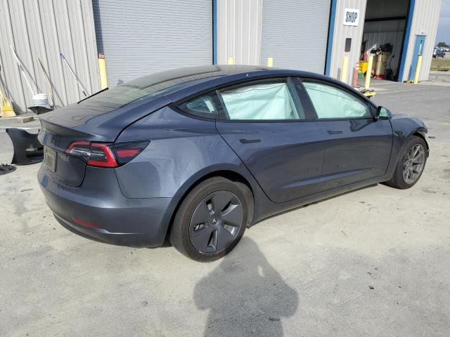 5YJ3E1EA2PF454610 - 2023 TESLA MODEL 3 灰色 照片 3