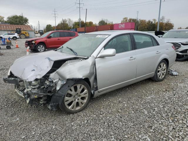 2008 TOYOTA AVALON XL, 
