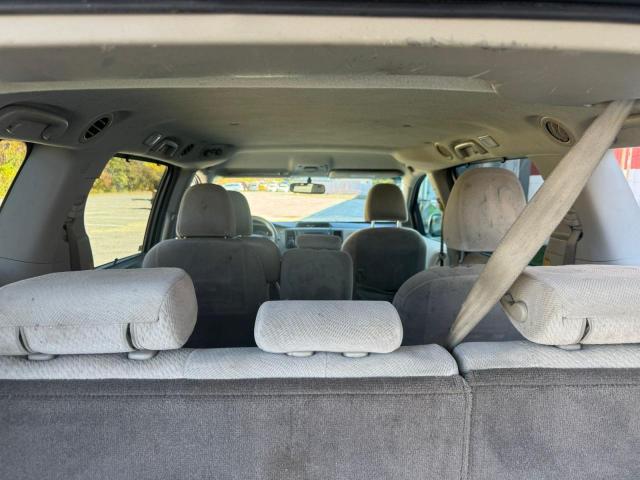 5TDKK3DC9CS233451 - 2012 TOYOTA SIENNA LE GOLD photo 9