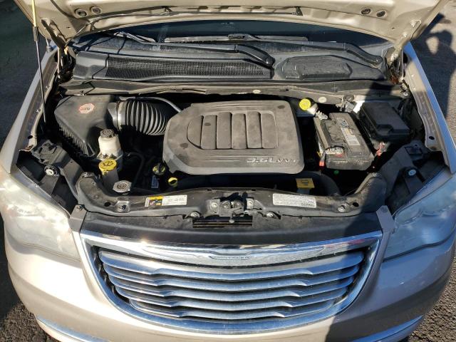 2C4RC1CG7DR537554 - 2013 CHRYSLER TOWN & COU TOURING L GOLD photo 12