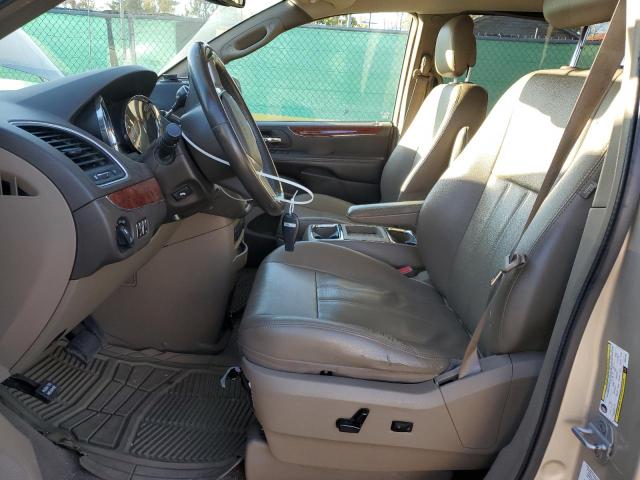 2C4RC1CG7DR537554 - 2013 CHRYSLER TOWN & COU TOURING L GOLD photo 7