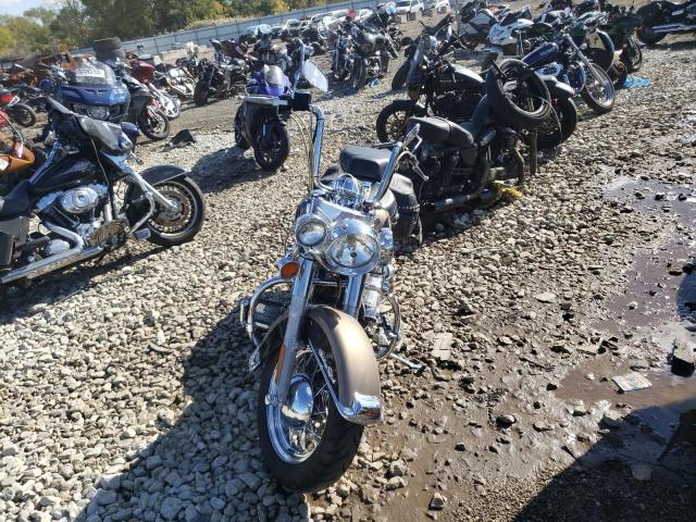 1HD1BWB155Y041867 - 2005 HARLEY-DAVIDSON FLSTCI შავი ფოტო 2