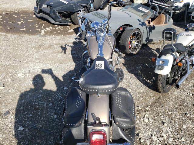 1HD1BWB155Y041867 - 2005 HARLEY-DAVIDSON FLSTCI შავი ფოტო 6