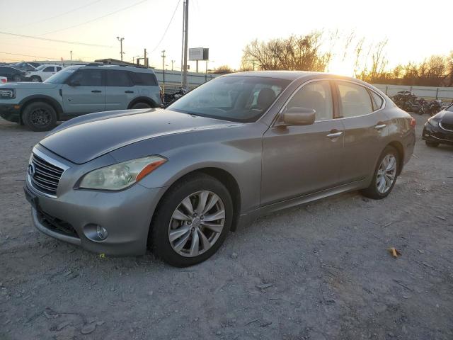 2011 INFINITI M37 X, 