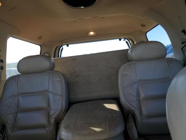 5LMFU28R51LJ29728 - 2001 LINCOLN NAVIGATOR BEIGE photo 10