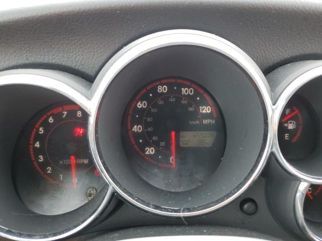 2T1KR32E85C324769 - 2005 TOYOTA COROLLA MA XR SILVER photo 9