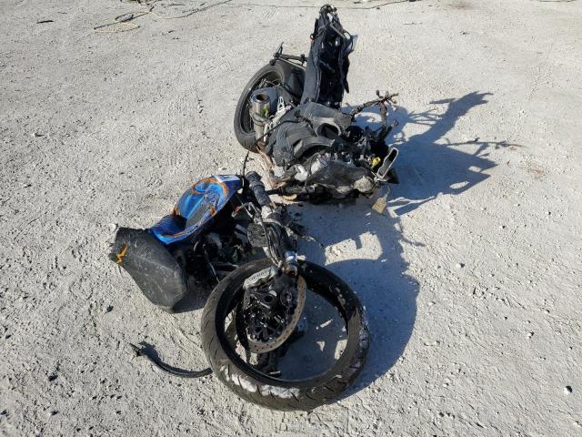 JS1GN7FA8E2100037 - 2014 SUZUKI GSX-R600 BLUE photo 2