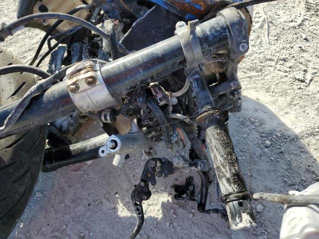 JS1GN7FA8E2100037 - 2014 SUZUKI GSX-R600 BLUE photo 7