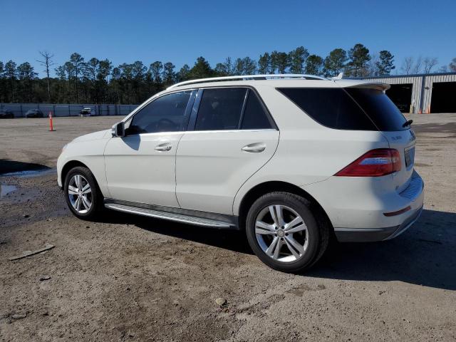 4JGDA5HB0DA177645 - 2013 MERCEDES-BENZ ML 350 4MATIC WHITE photo 2
