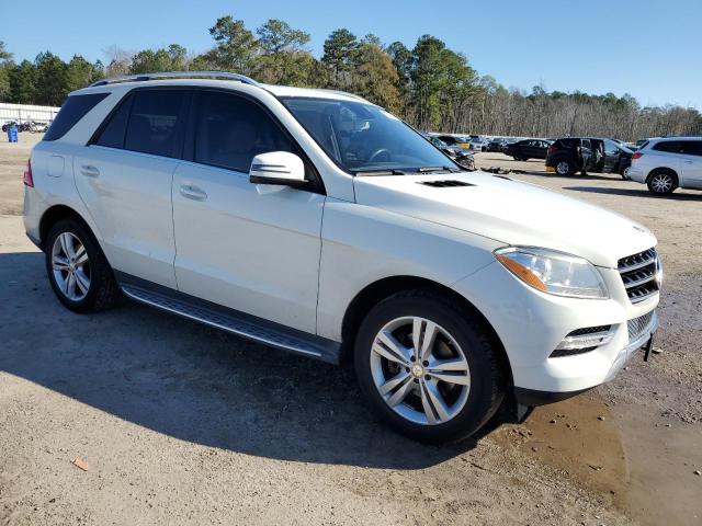 4JGDA5HB0DA177645 - 2013 MERCEDES-BENZ ML 350 4MATIC WHITE photo 4