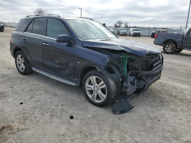 4JGDA5HB9CA065800 - 2012 MERCEDES-BENZ ML 350 4MATIC BLUE photo 4