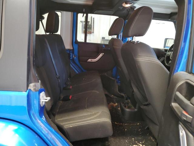 1C4BJWEG1GL172108 - 2016 JEEP WRANGLER U SAHARA BLUE photo 11