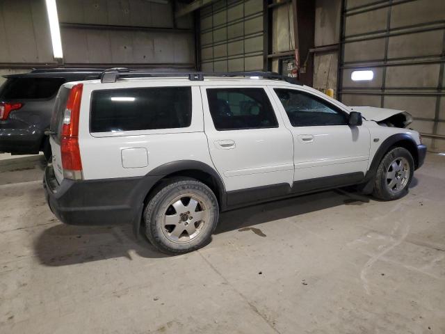 YV1SZ59H441171820 - 2004 VOLVO XC70 WHITE photo 3