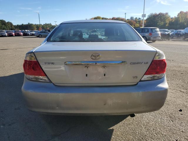 4T1BE32K25U412846 - 2005 TOYOTA CAMRY LE SILVER photo 6