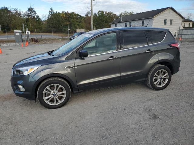 2017 FORD ESCAPE SE, 