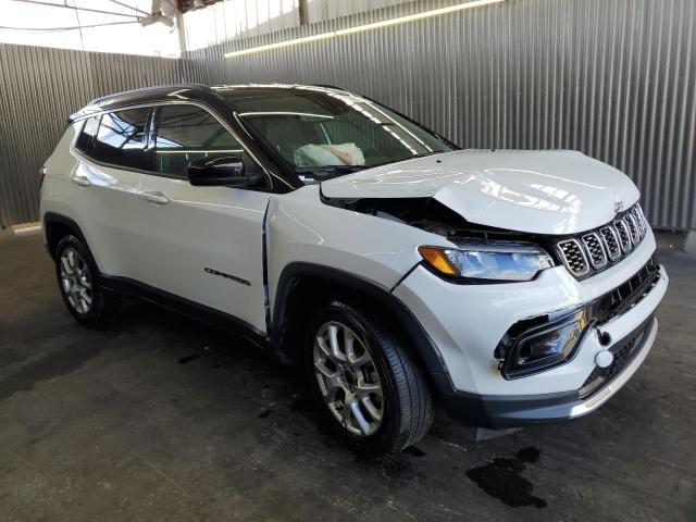 3C4NJDCN3ST512780 - 2025 JEEP COMPASS LIMITED Beyaz fotoğraf 4