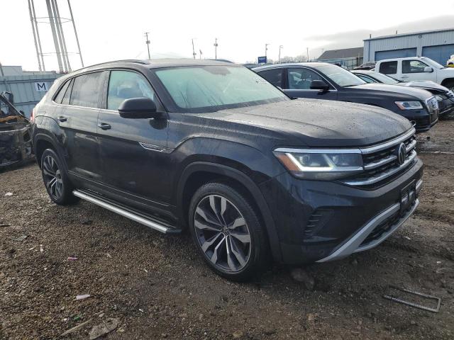 1V2HE2CA5NC224678 - 2022 VOLKSWAGEN ATLAS CROS SE BLACK photo 4
