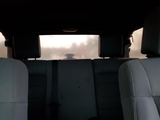 1J4GA59198L653676 - 2008 JEEP WRANGLER U SAHARA 黑色 照片 10