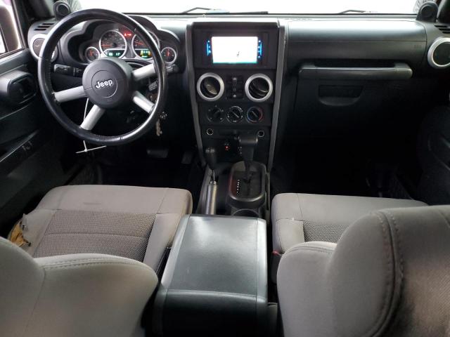 1J4GA59198L653676 - 2008 JEEP WRANGLER U SAHARA 黑色 照片 8