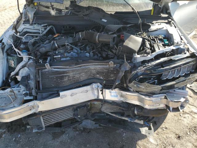 1HGCV1F12JA162472 - 2018 HONDA ACCORD LX WHITE photo 11