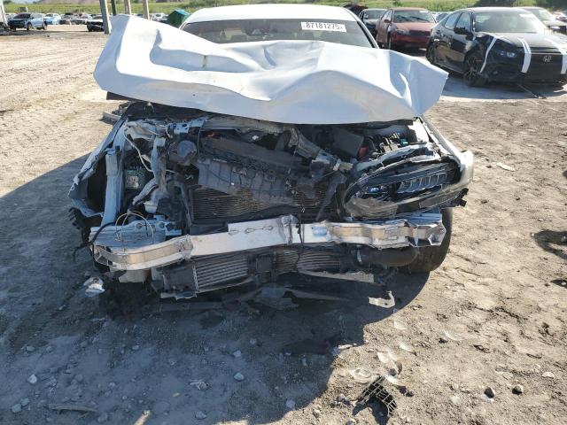 1HGCV1F12JA162472 - 2018 HONDA ACCORD LX WHITE photo 5