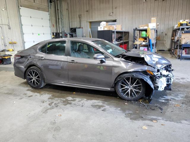 4T1G11AK3RU191268 - 2024 TOYOTA CAMRY SE NIGHT SHADE GRAY photo 4