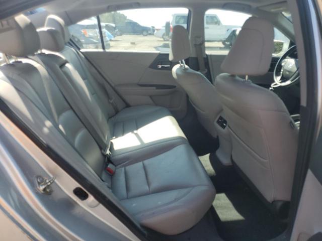 1HGCR2F86FA198292 - 2015 HONDA ACCORD EXL SILVER photo 10