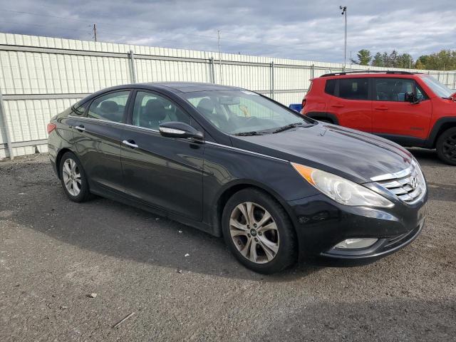 5NPEC4AC5CH350003 - 2012 HYUNDAI SONATA SE BLACK photo 4