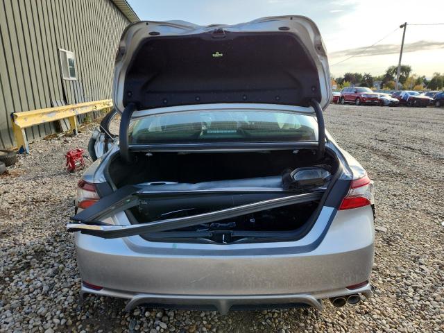 4T1G11AK1RU255209 - 2024 TOYOTA CAMRY SE NIGHT SHADE SILVER photo 6