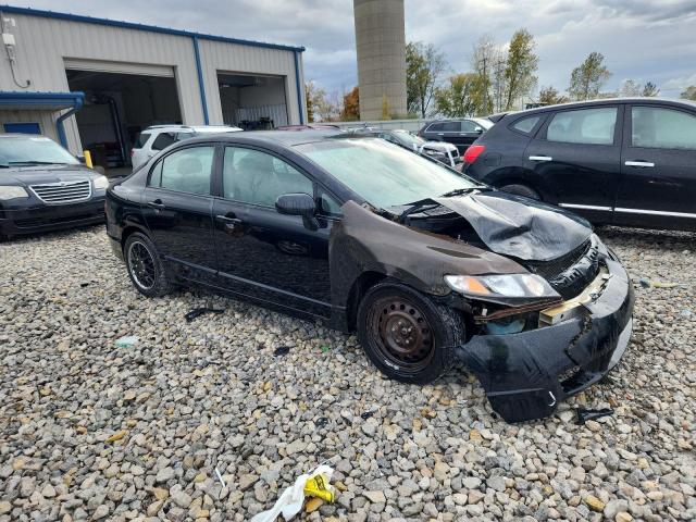 19XFA1F56AE040883 - 2010 HONDA CIVIC LX BLACK photo 4