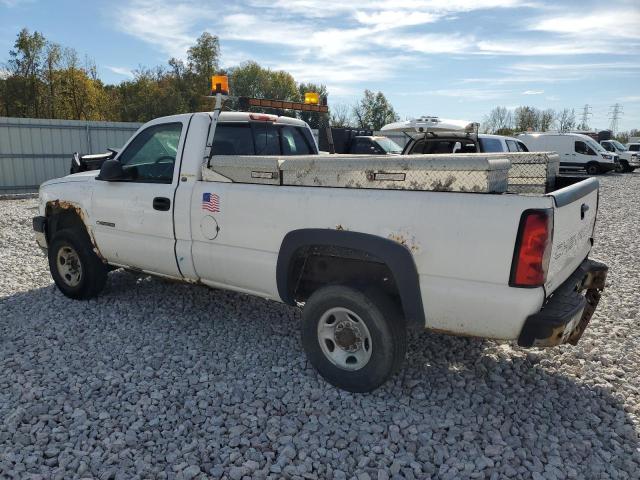 1GCHC24U75E226629 - 2005 CHEVROLET SILVERADO C2500 HEAVY DUTY WHITE photo 2
