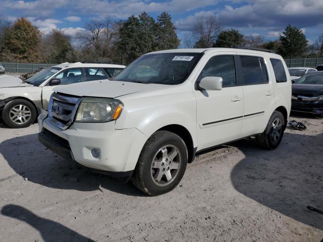 2011 HONDA PILOT TOURING, 