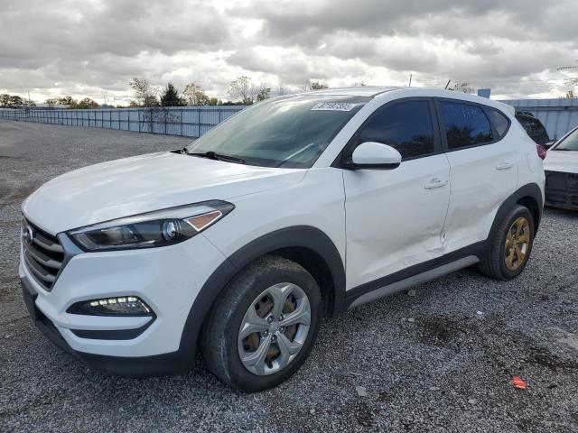 2017 HYUNDAI TUCSON SE, 