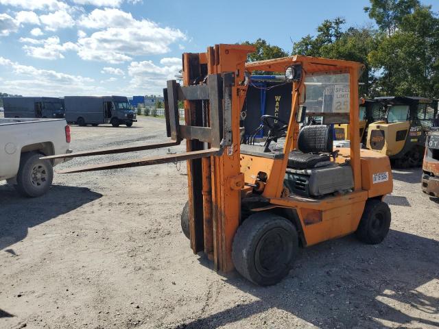 40251 - 1995 TOYOTA FORKLIFT ORANGE photo 2