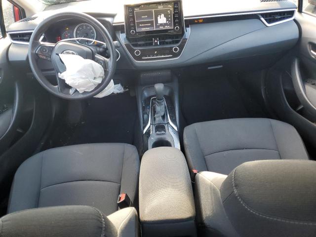 5YFEPMAE4MP251540 - 2021 TOYOTA COROLLA LE RED photo 8