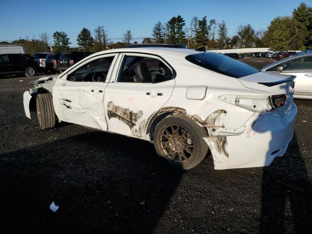 4T1T31AKXPU049845 - 2023 TOYOTA CAMRY SE NIGHT SHADE WHITE photo 2