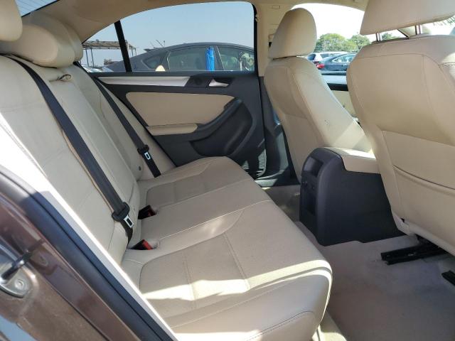 3VWDP7AJ3DM388497 - 2013 VOLKSWAGEN JETTA SE BROWN photo 10