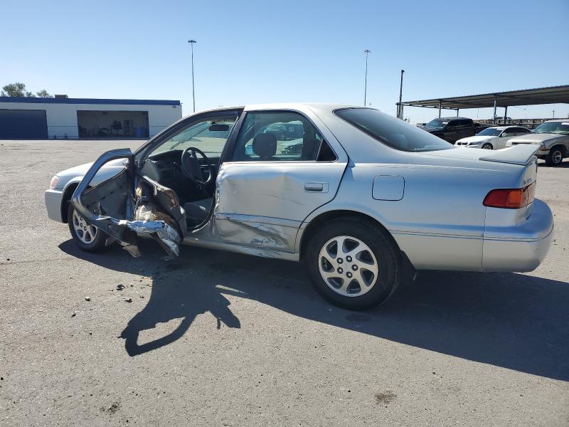 JT2BF28K3Y0239118 - 2000 TOYOTA CAMRY LE SILVER photo 2