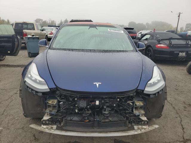 5YJ3E1EBXJF063608 - 2018 TESLA MODEL 3 أزرق صورة 5