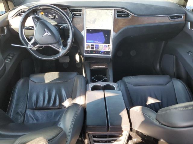 5YJXCBE2XGF017668 - 2016 TESLA MODEL X SILVER photo 8