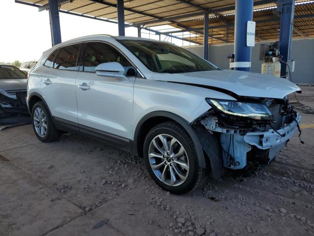 5LMCJ2C99KUL48884 - 2019 LINCOLN MKC SELECT Biały zdjęcie 4