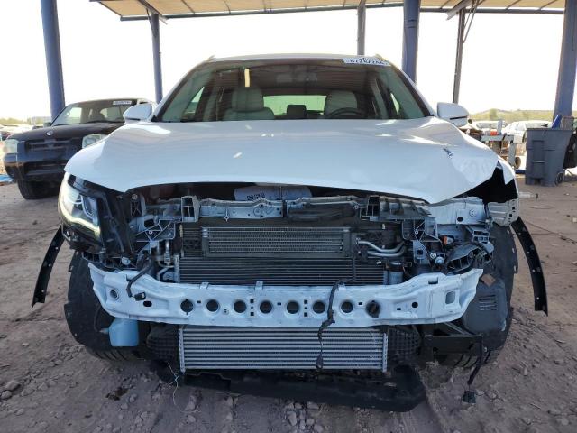 5LMCJ2C99KUL48884 - 2019 LINCOLN MKC SELECT Biały zdjęcie 5