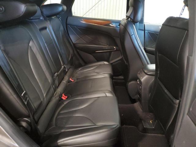 5LMTJ3DH3HUL31406 - 2017 LINCOLN MKC RESERVE თაფლისფერი ფოტო 11