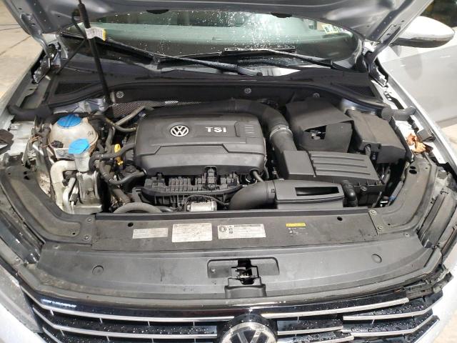 1VWBT7A32HC084458 - 2017 VOLKSWAGEN PASSAT SE SILVER photo 11