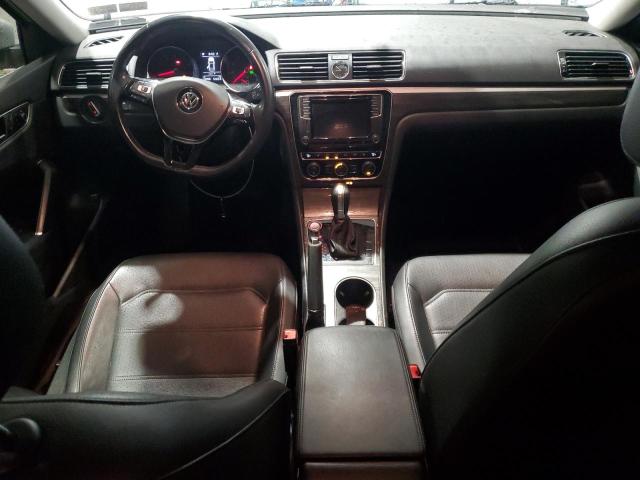 1VWBT7A32HC084458 - 2017 VOLKSWAGEN PASSAT SE SILVER photo 8