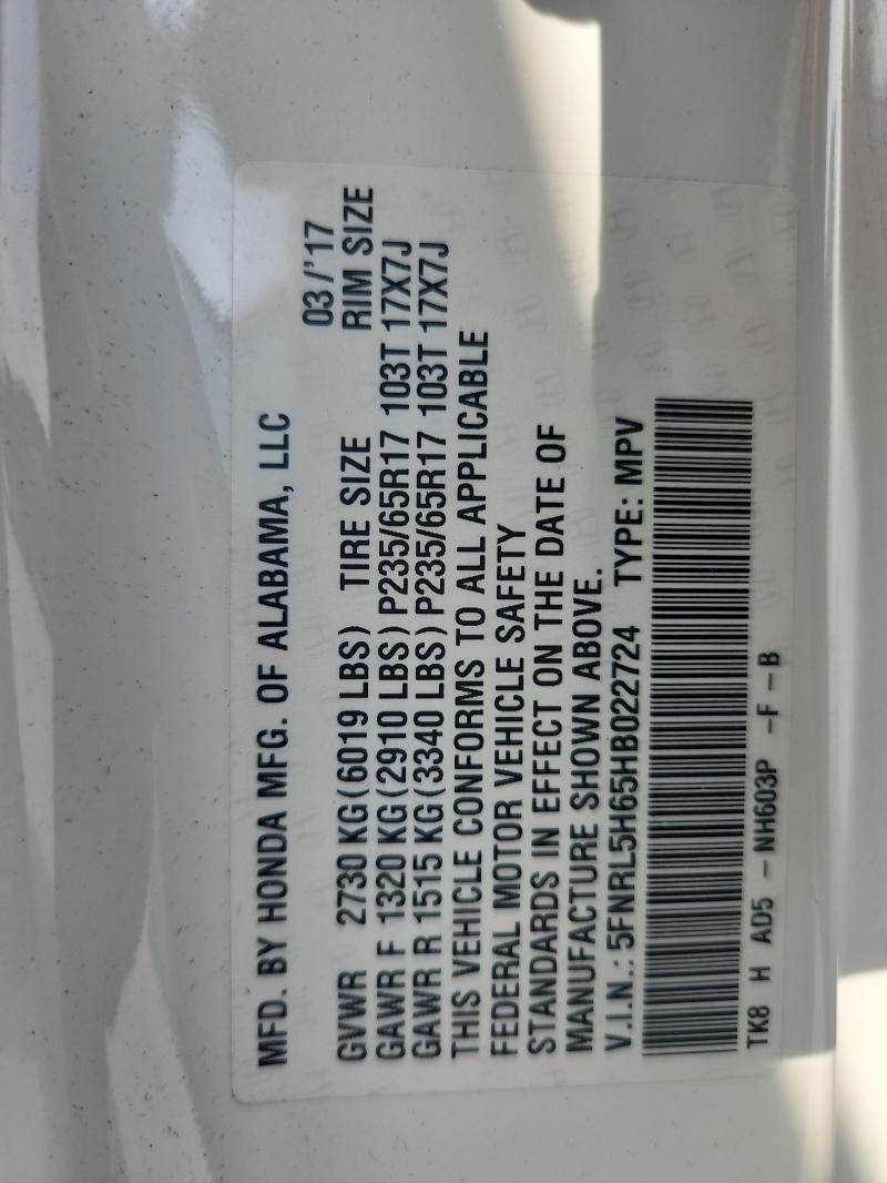 5FNRL5H65HB022724 - 2017 HONDA ODYSSEY EXL WHITE photo 13