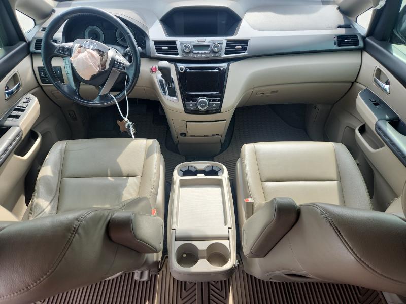 5FNRL5H65HB022724 - 2017 HONDA ODYSSEY EXL WHITE photo 8